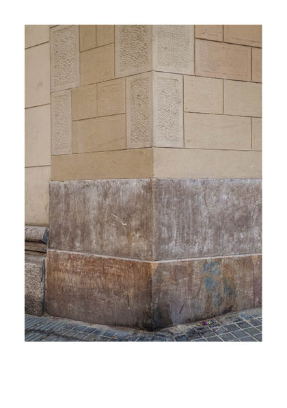 https://photoblog.pedroarroyo.es/files/gimgs/56_eixample231.jpg